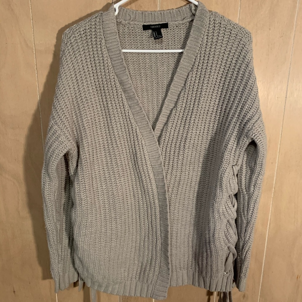 FOREVER 21 Sweater Offers are welcome:)